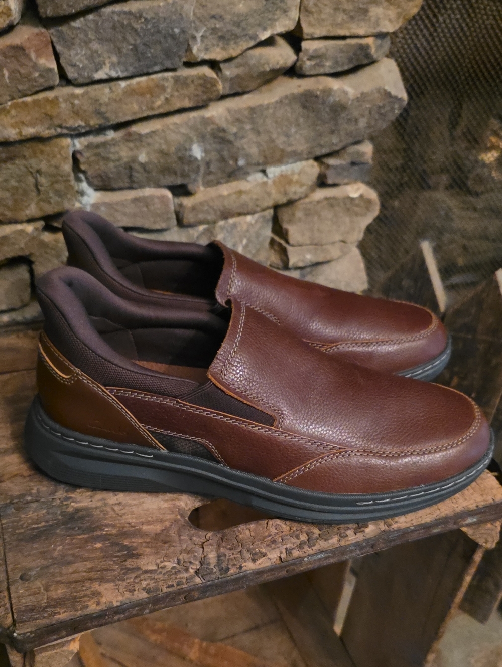 Clarks Men's Brown Leather Slip-On Loafers